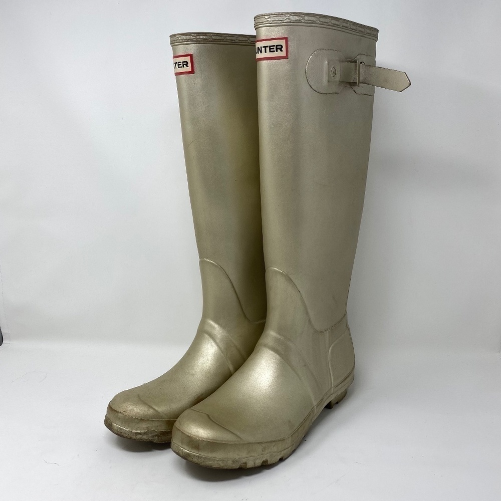 Hunter Tall Rain Boots in Gold Metallic Size 7M/8F (EU 39) Narrow